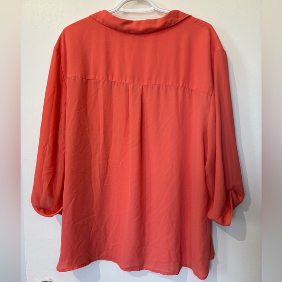 🎉4/30$🎉 Reitmans Coral Lace-Up Blouse - Size L - Picture 5 of 5